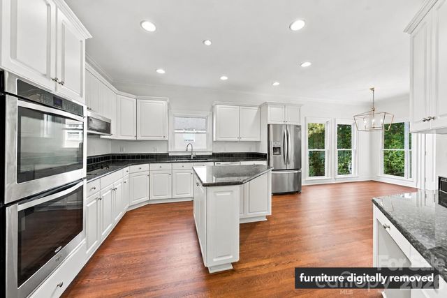 5539 Sunstar Court, Charlotte, NC 28226