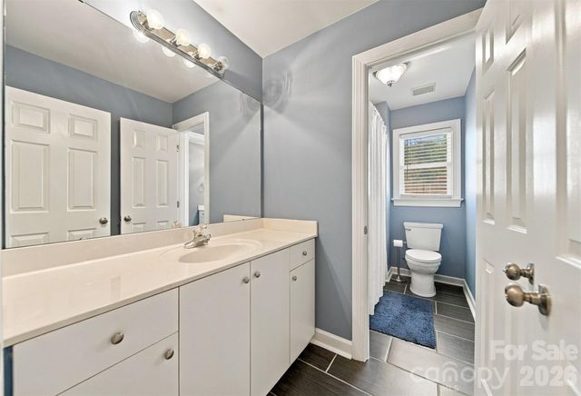 5539 Sunstar Court, Charlotte, NC 28226