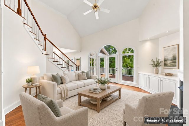 5539 Sunstar Court, Charlotte, NC 28226