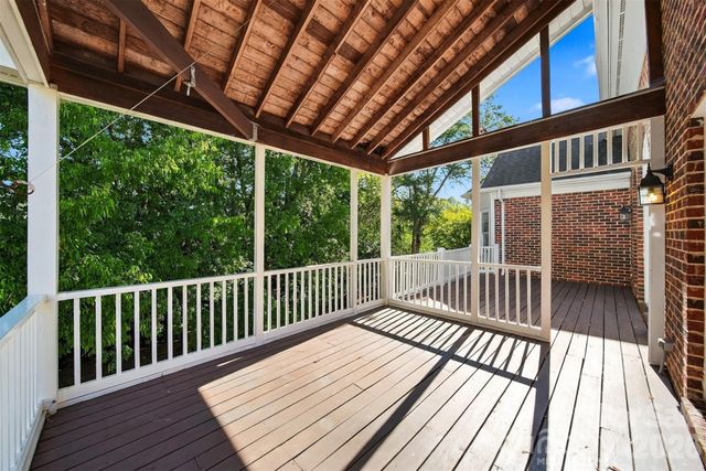 5539 Sunstar Court, Charlotte, NC 28226