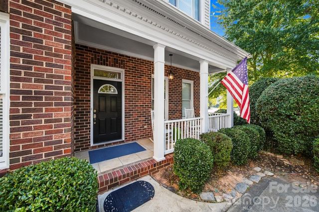 5539 Sunstar Court, Charlotte, NC 28226