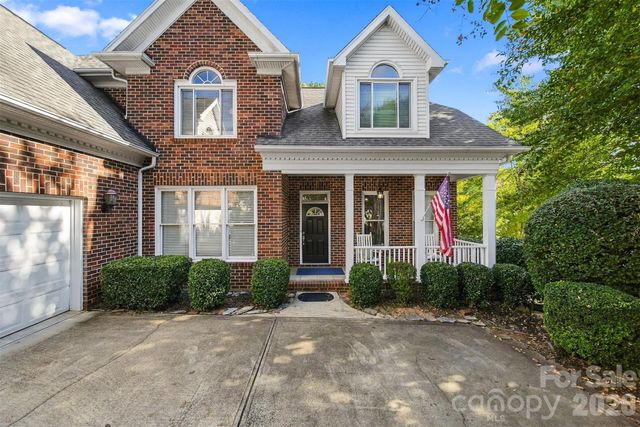 5539 Sunstar Court, Charlotte, NC 28226