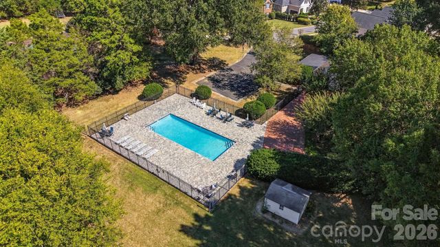 5539 Sunstar Court, Charlotte, NC 28226