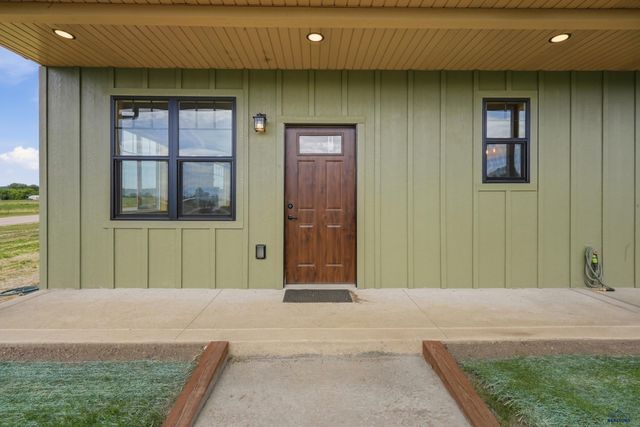 340 WHITNEY ST, Hermosa, SD 57744