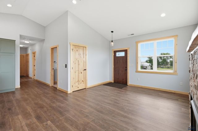 340 WHITNEY ST, Hermosa, SD 57744