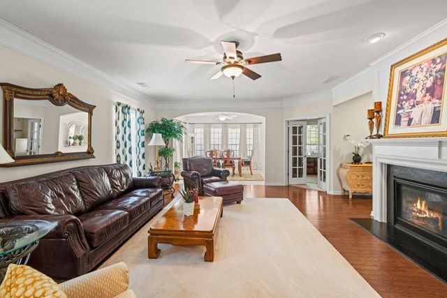 6408 Autumn Crest Lane, Hoschton, GA 30548