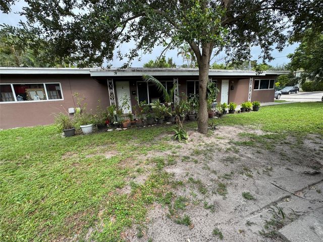 913 SW 15th Terrace 1, Fort Lauderdale, FL 33312