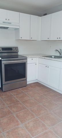 913 SW 15th Terrace 1, Fort Lauderdale, FL 33312