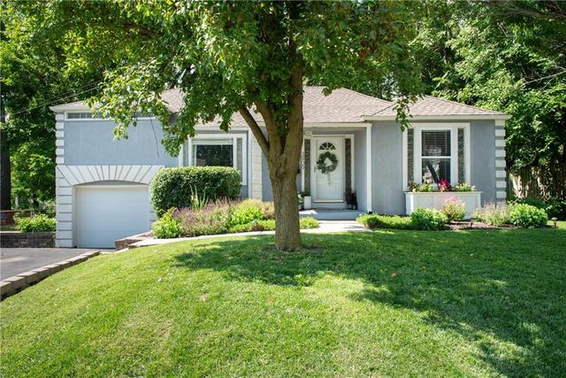 3909 W 47th Street, Roeland Park, KS 66205