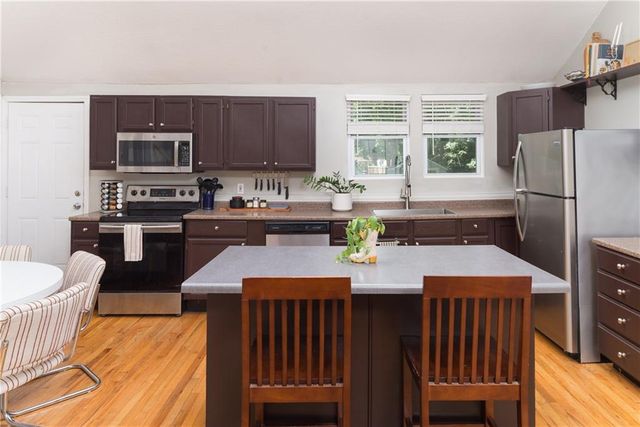 3909 W 47th Street, Roeland Park, KS 66205