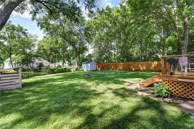 3909 W 47th Street, Roeland Park, KS 66205