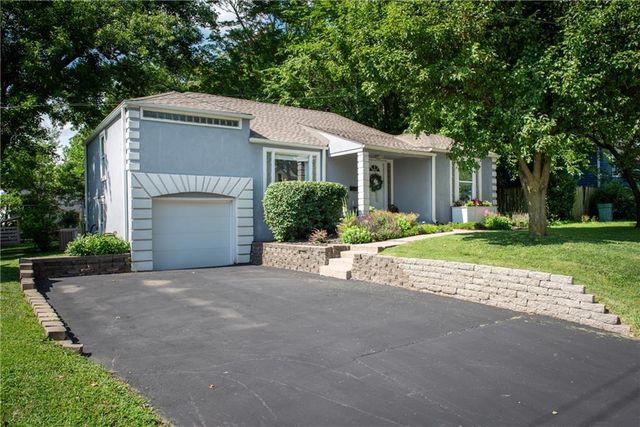 3909 W 47th Street, Roeland Park, KS 66205