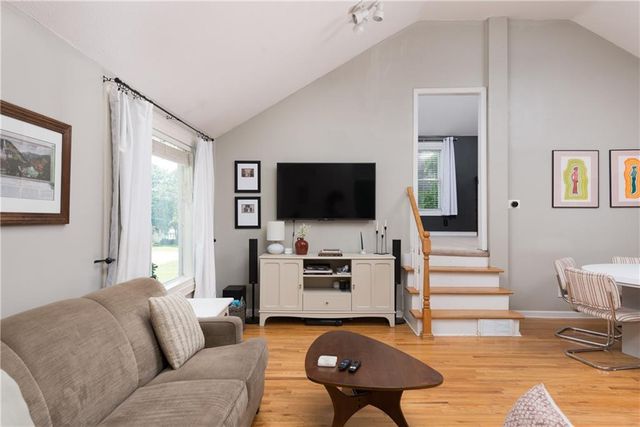 3909 W 47th Street, Roeland Park, KS 66205