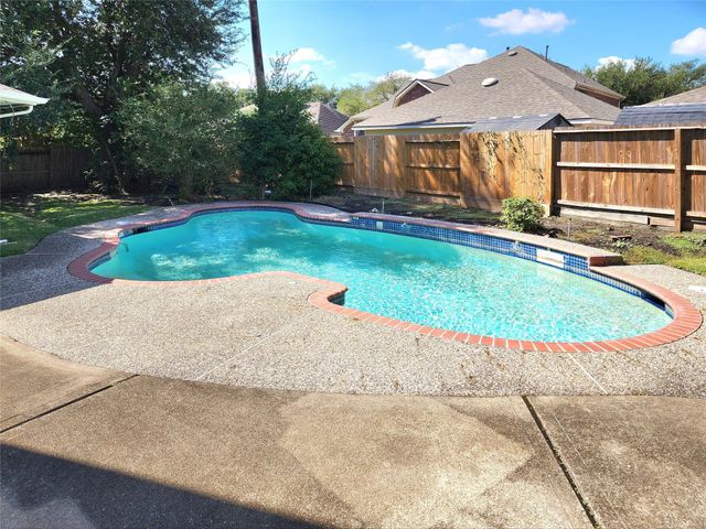 9530 Tarrant Court, Houston, TX 77064