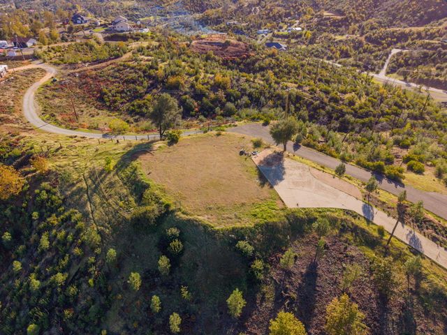 15678 Shasta Estates Drive, Redding, CA 96001