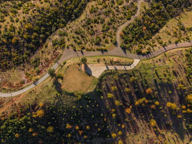 15678 Shasta Estates Drive, Redding, CA 96001