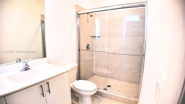 1668 SE 26th Ter 1668, Homestead, FL 33035