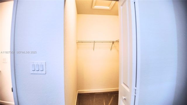 1668 SE 26th Ter 1668, Homestead, FL 33035