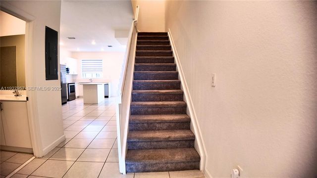 1668 SE 26th Ter 1668, Homestead, FL 33035