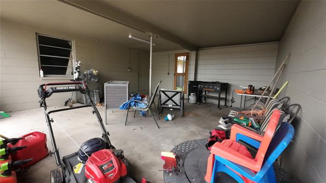 36845 VIRGINIA AVENUE, Dade City, FL 33523