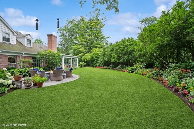 92 Indian Hill Road, Winnetka, IL 60093