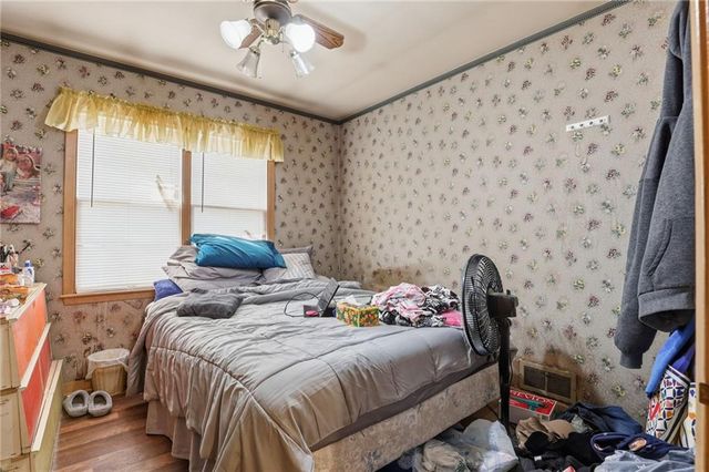 3707 S Canterbury Place, Independence, MO 64055