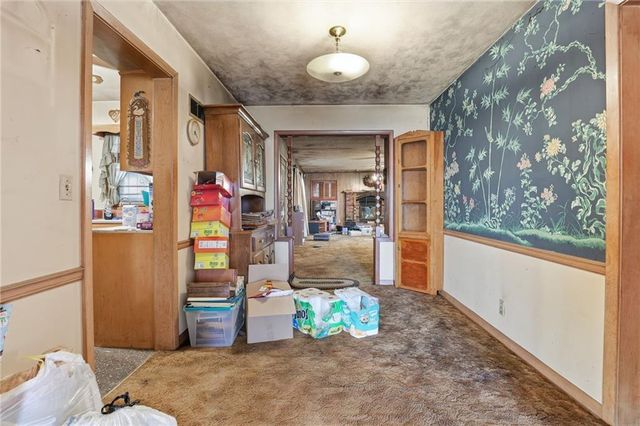 3707 S Canterbury Place, Independence, MO 64055