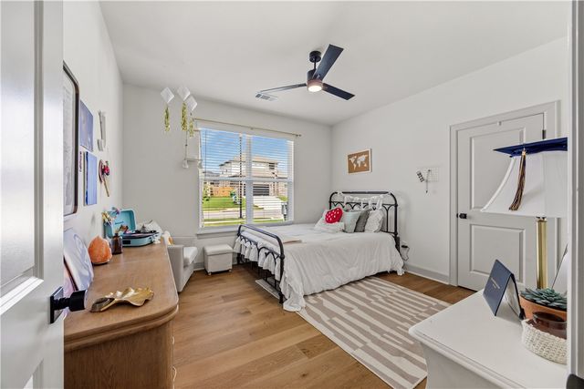 1100 Whistler Street, Bentonville, AR 72713