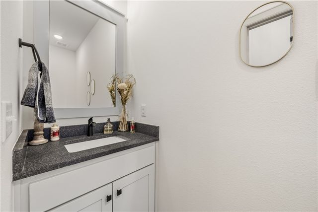 1100 Whistler Street, Bentonville, AR 72713