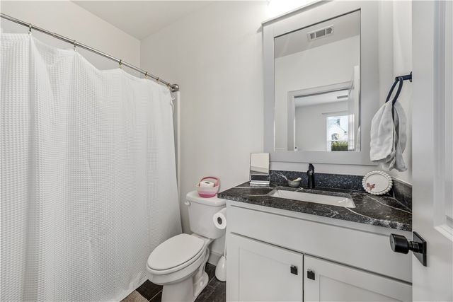 1100 Whistler Street, Bentonville, AR 72713