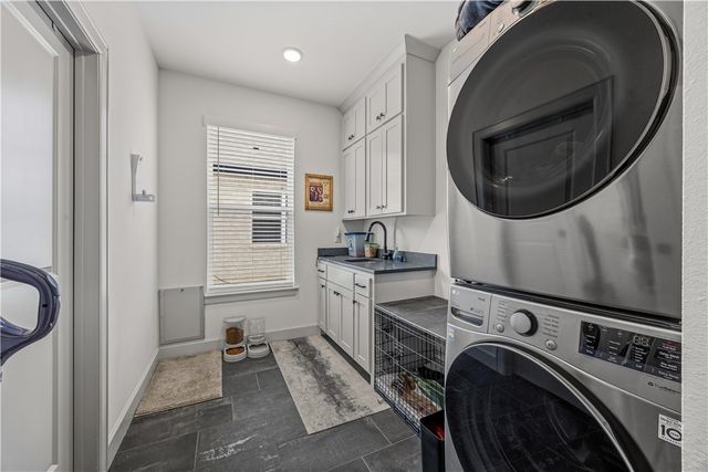 1100 Whistler Street, Bentonville, AR 72713