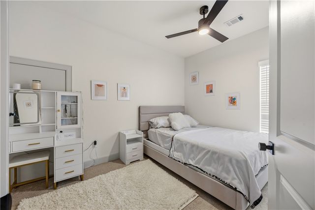 1100 Whistler Street, Bentonville, AR 72713