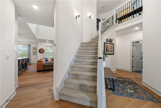 1100 Whistler Street, Bentonville, AR 72713