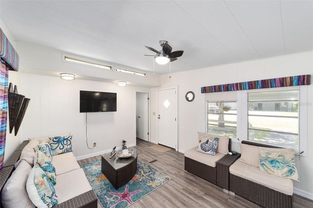 19171 SE 136 COURT, Dunnellon, FL 34431