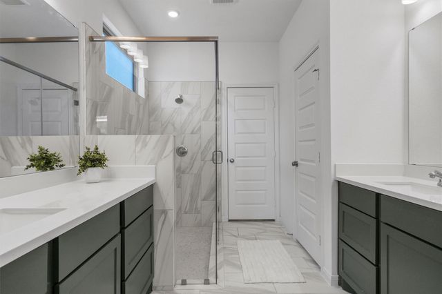 338 Langhorne BND, Liberty Hill, TX 78642