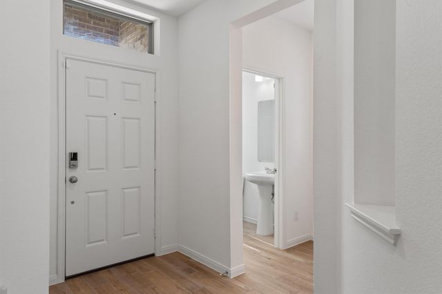 338 Langhorne BND, Liberty Hill, TX 78642