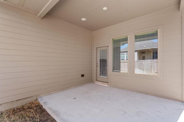 338 Langhorne BND, Liberty Hill, TX 78642