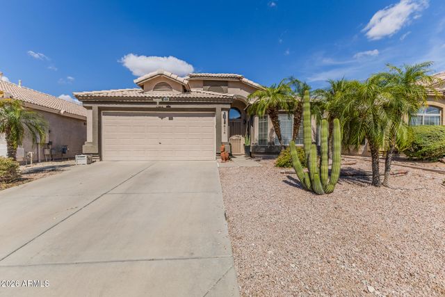 6614 W DESERT HOLLOW Drive, Phoenix, AZ 85083