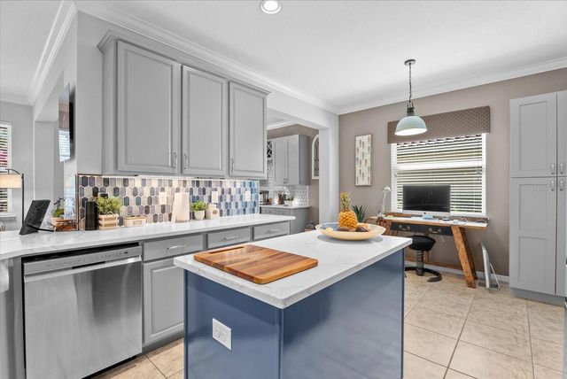 5439 CARTAGENA DRIVE, Sarasota, FL 34233