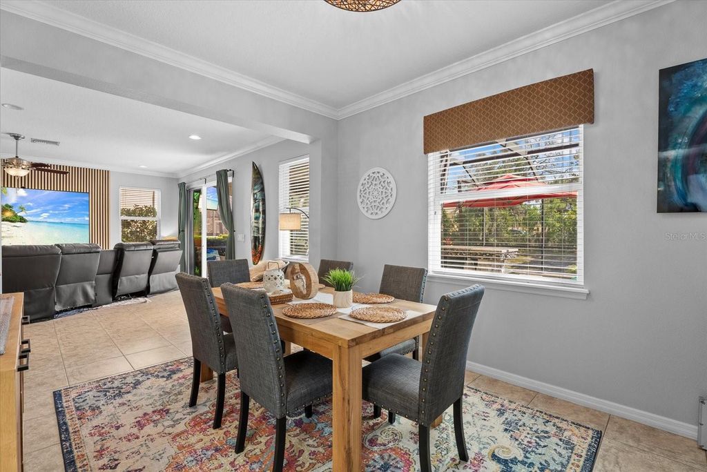 Image 14 of property listing at 5439 CARTAGENA DRIVE, Sarasota, FL 34233