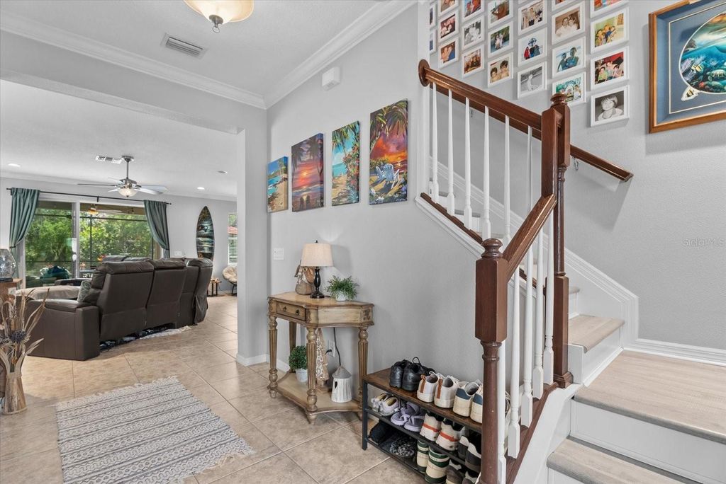 Image 17 of property listing at 5439 CARTAGENA DRIVE, Sarasota, FL 34233