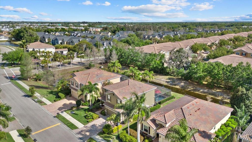 Image 27 of property listing at 5439 CARTAGENA DRIVE, Sarasota, FL 34233