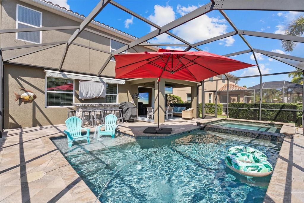 Image 32 of property listing at 5439 CARTAGENA DRIVE, Sarasota, FL 34233