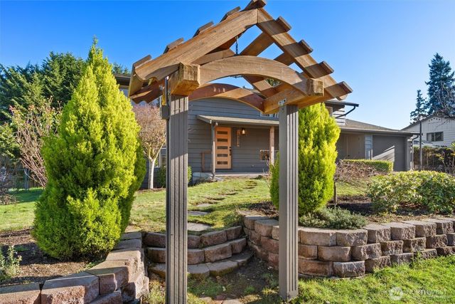 28424 50th Avenue S, Auburn, WA 98001