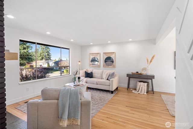 28424 50th Avenue S, Auburn, WA 98001