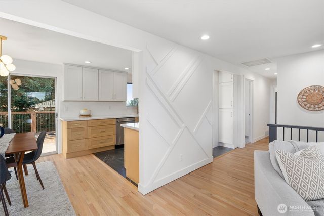 28424 50th Avenue S, Auburn, WA 98001