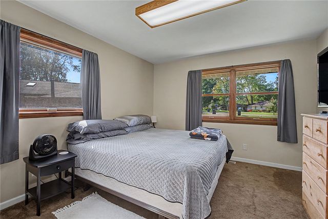 9082 Mary Haynes Drive, Centerville, OH 45458