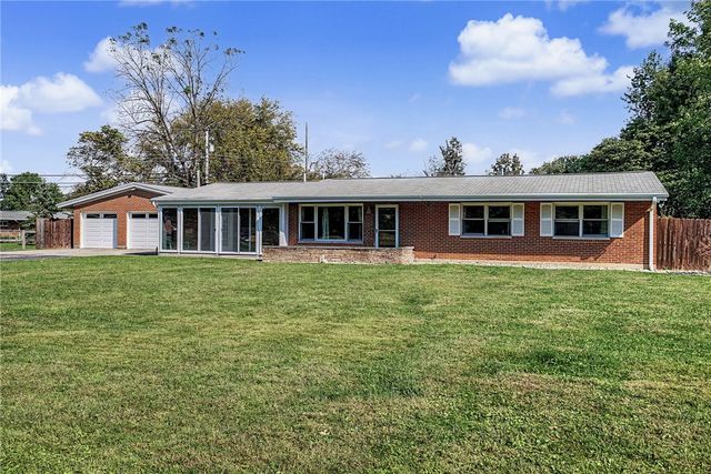 9082 Mary Haynes Drive, Centerville, OH 45458