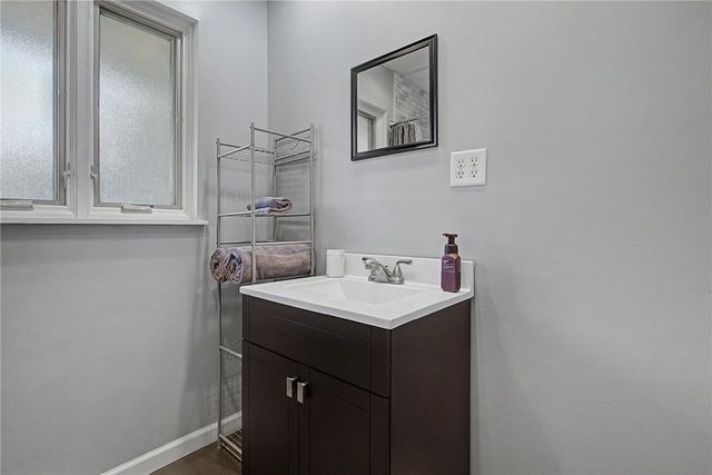 9082 Mary Haynes Drive, Centerville, OH 45458