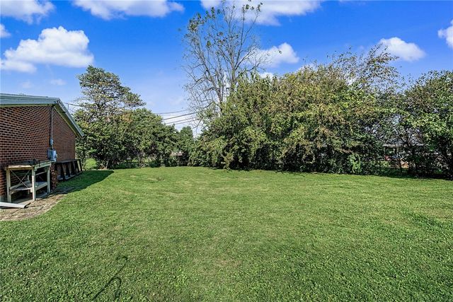 9082 Mary Haynes Drive, Centerville, OH 45458